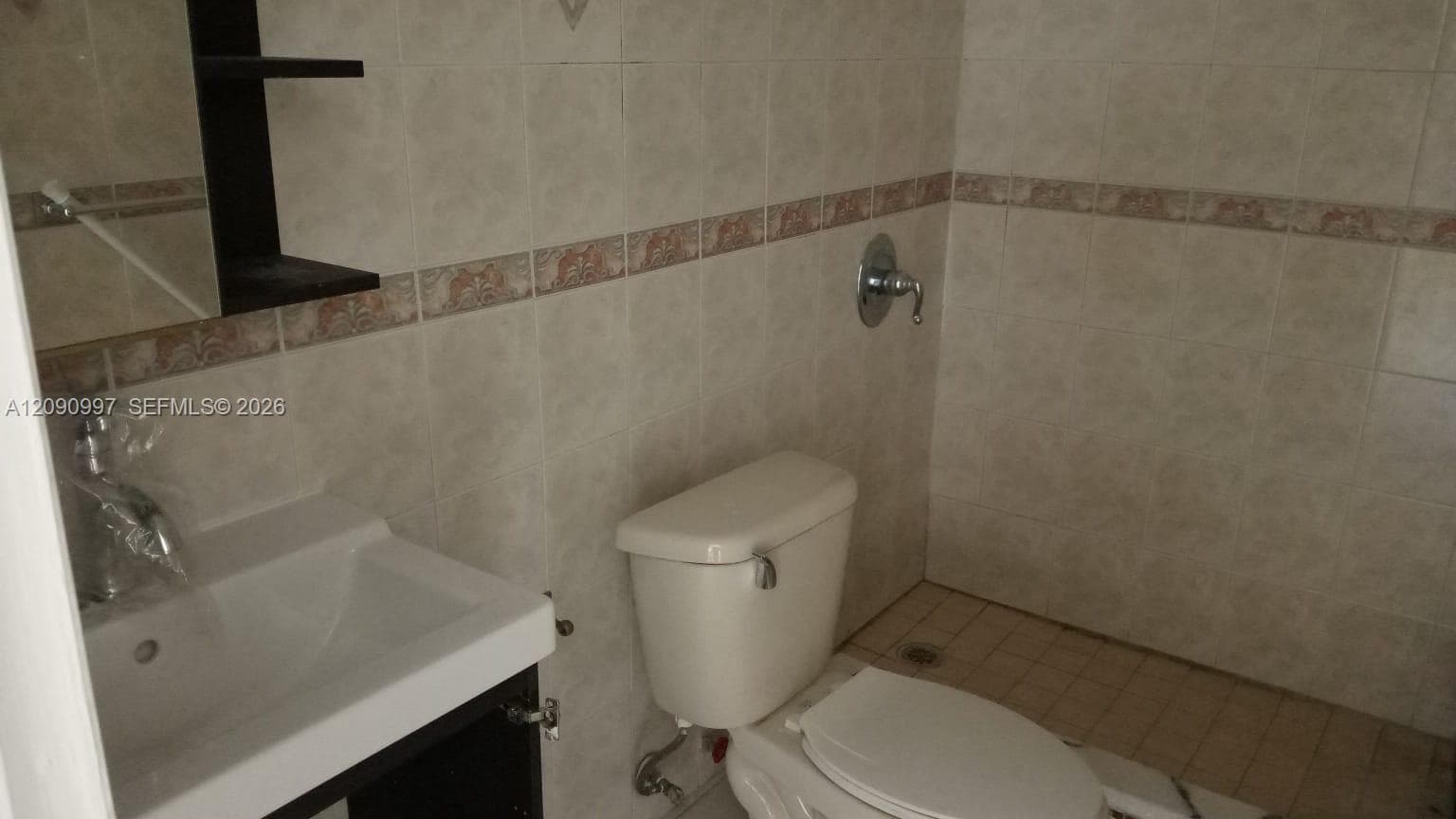 CHALET EAST CONDO · #303 in Hialeah - Photo 10