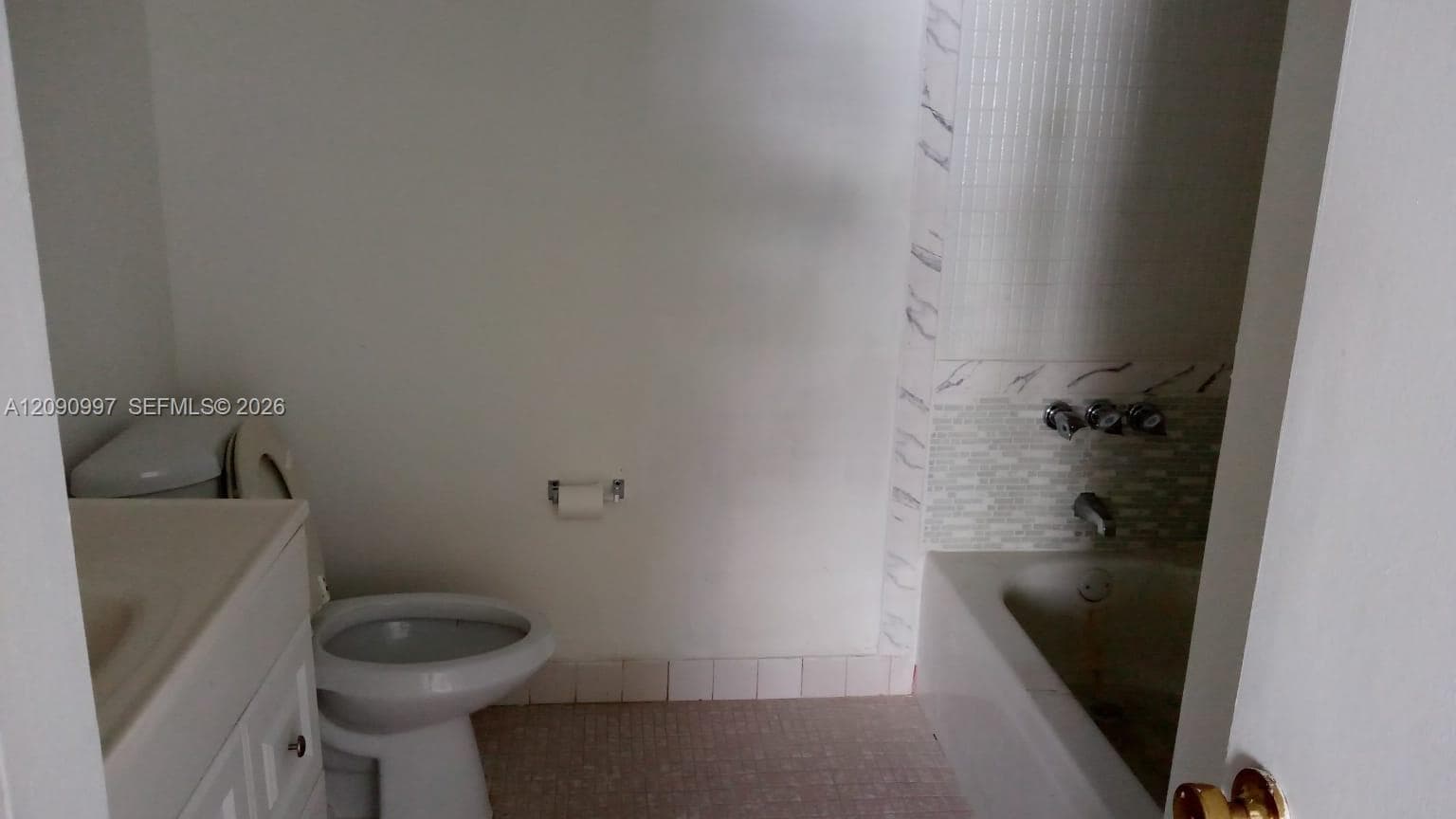 CHALET EAST CONDO · #303 in Hialeah - Photo 15