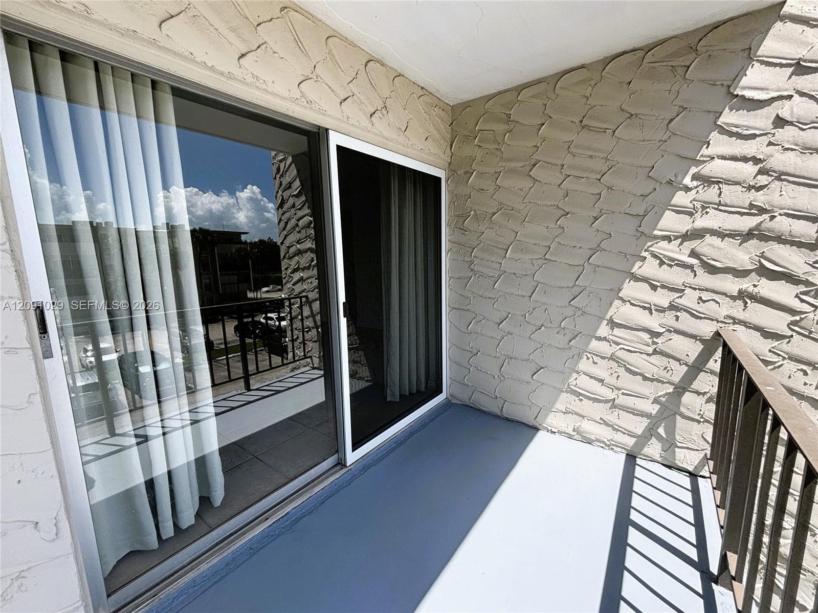 Dadeland Grove · #A310 in Pinecrest - Photo 17