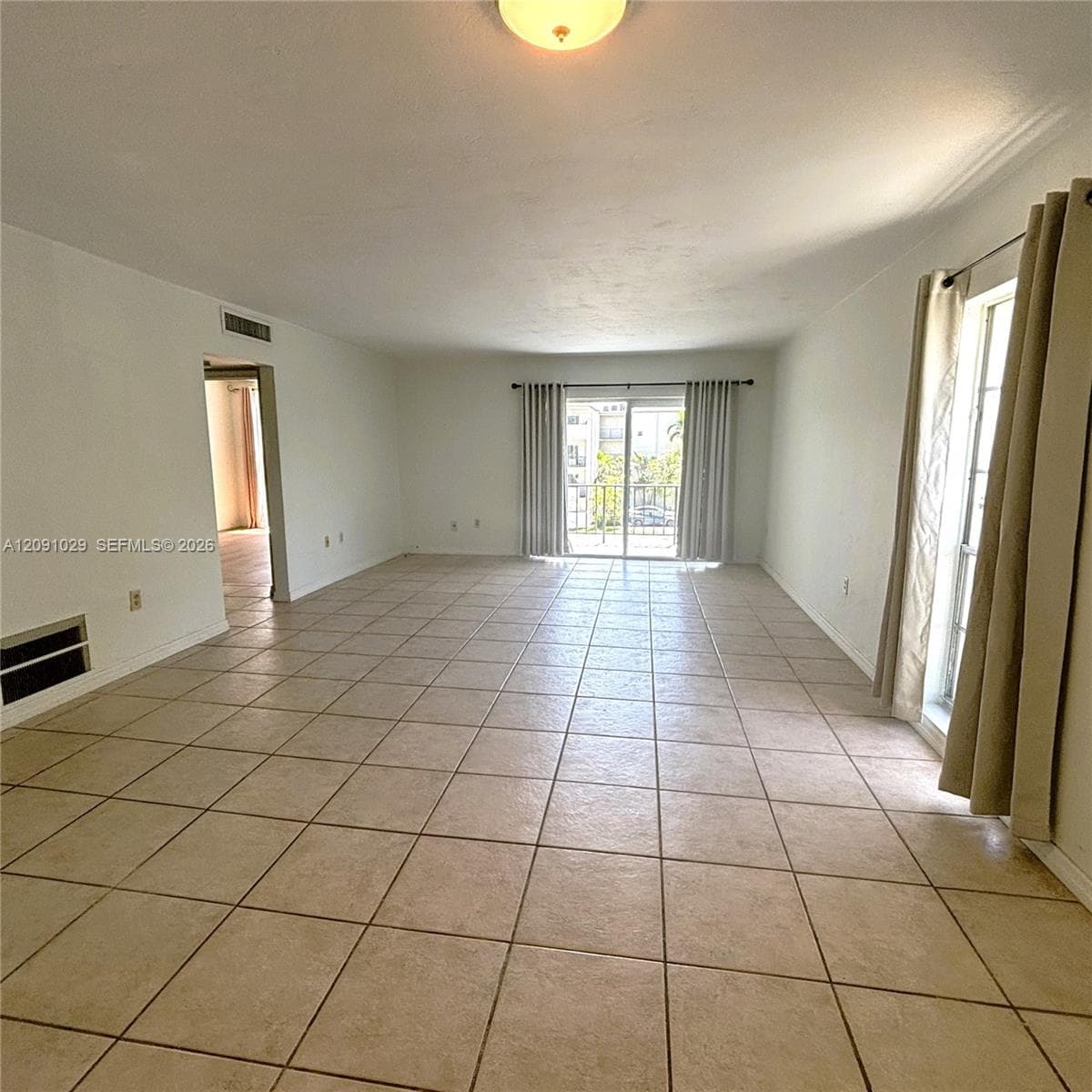 Dadeland Grove · #A310 in Pinecrest - Photo 3