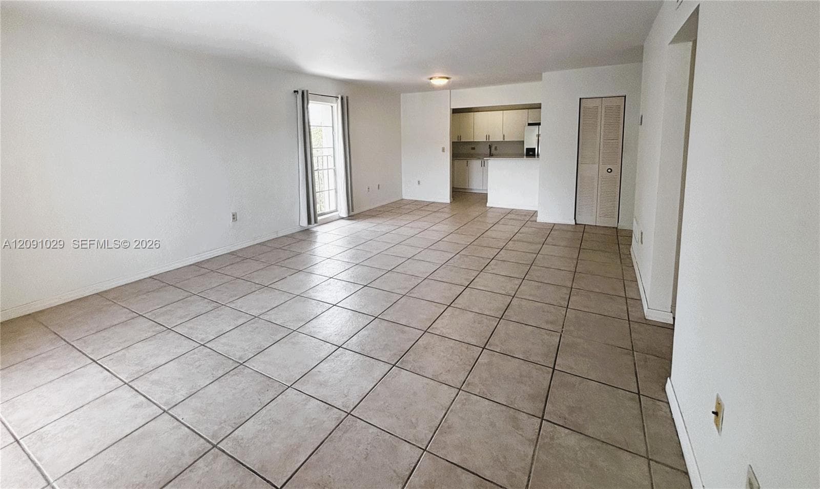 Dadeland Grove · #A310 in Pinecrest - Photo 4