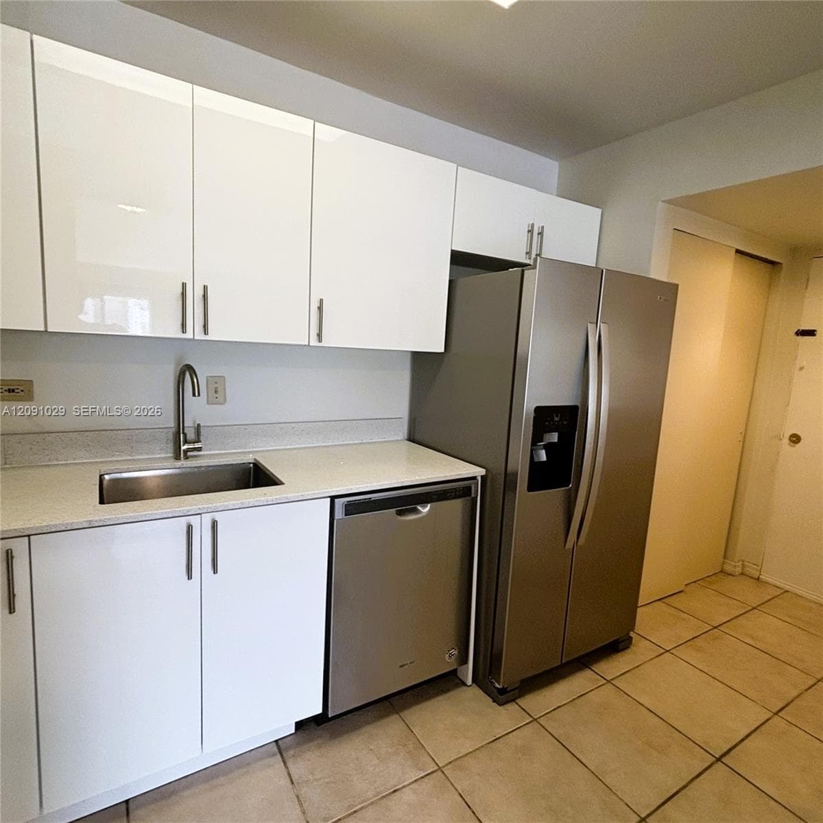 Dadeland Grove · #A310 in Pinecrest - Photo 8