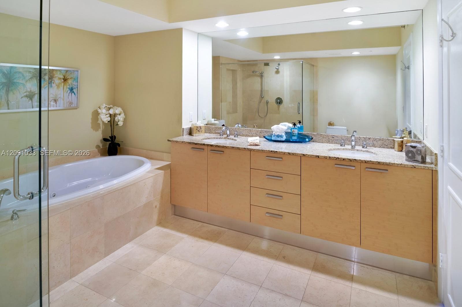 BEACH CLUB CONDO · #2203 in Hallandale Beach - Photo 7