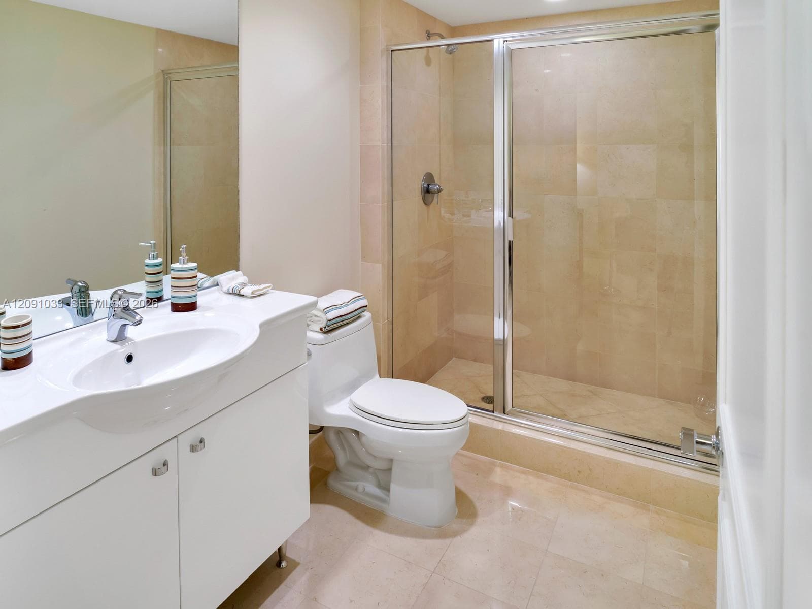 BEACH CLUB CONDO · #2203 in Hallandale Beach - Photo 10