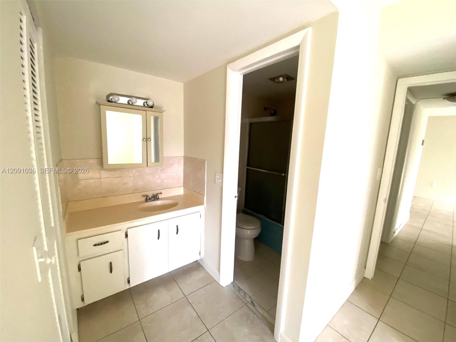 CARIBBEAN BREEZE CONDO · #404 in Sunny Isles Beach - Photo 8