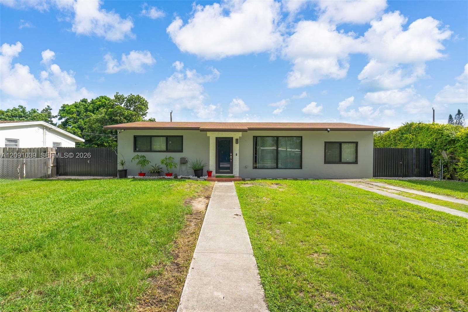 14740 SW 296th St photo 1