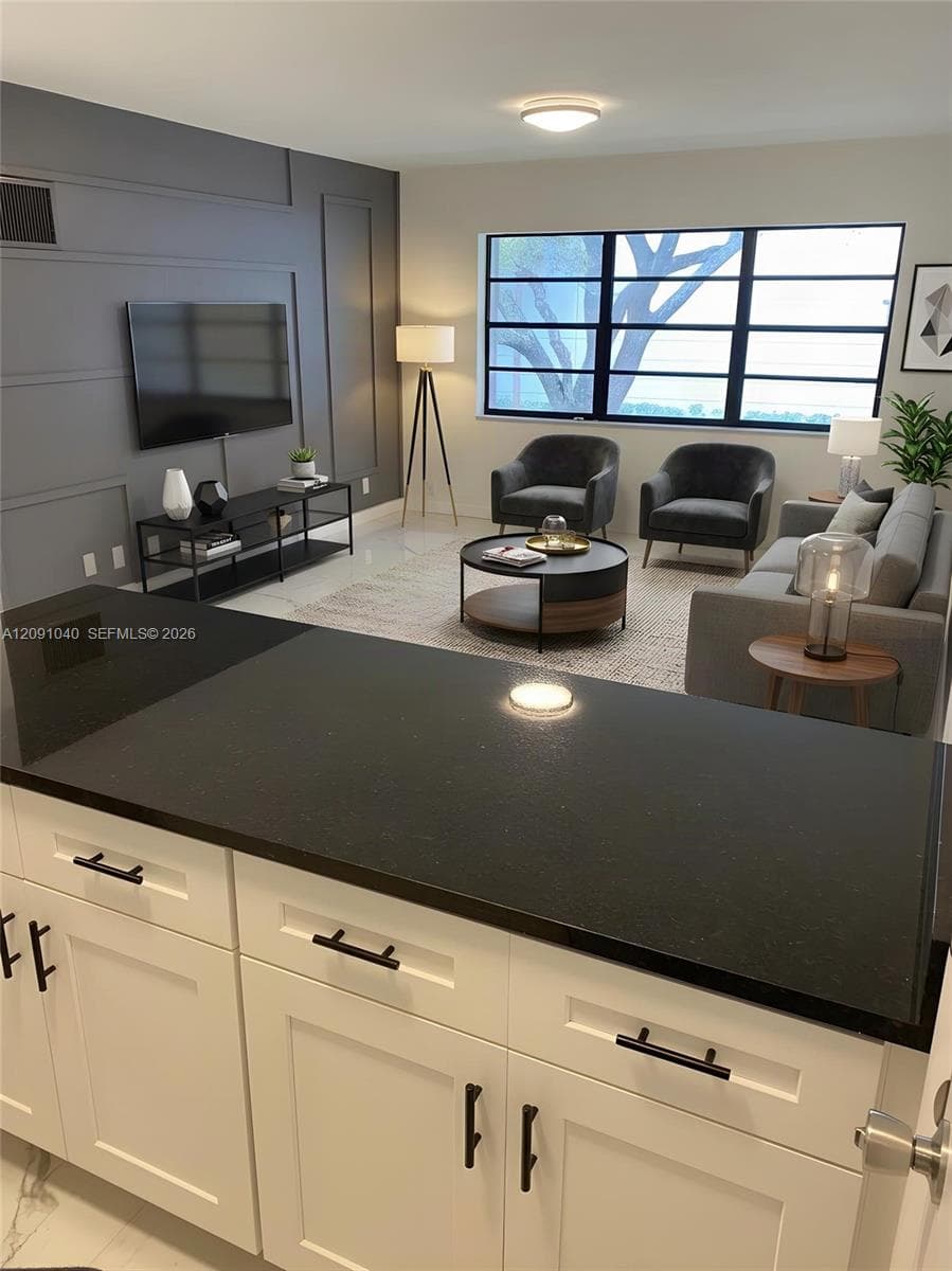 EVERETT ARMS CONDO · #616 in Pompano Beach - Photo 1