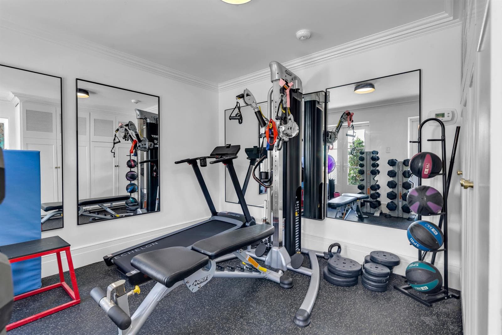 21F-GYM