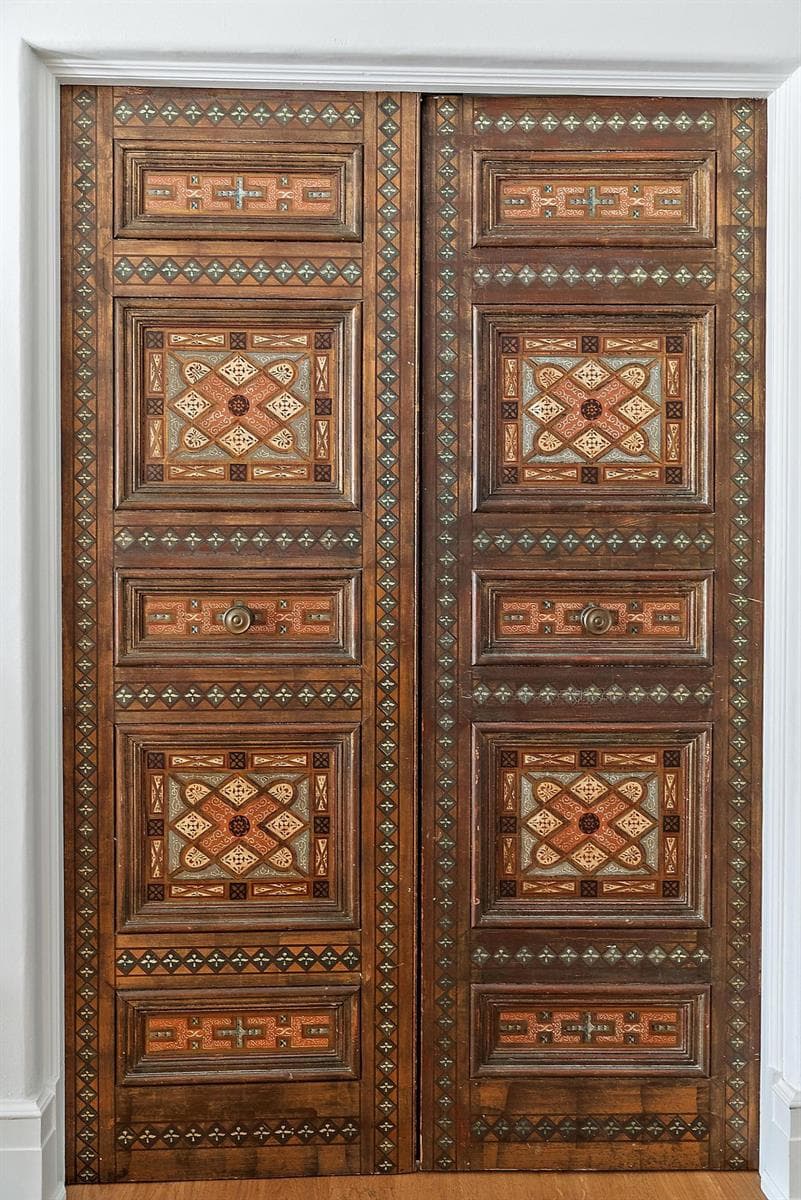 33-HISTORIC HANDPAINTED DOORS