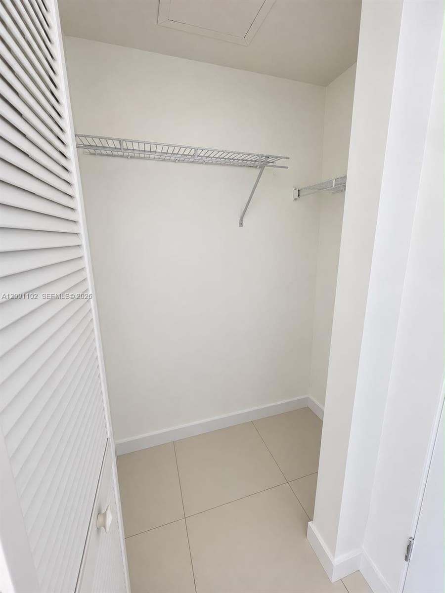 GRAND BAY COMMONS SOUTH · #409 in Doral - Photo 7