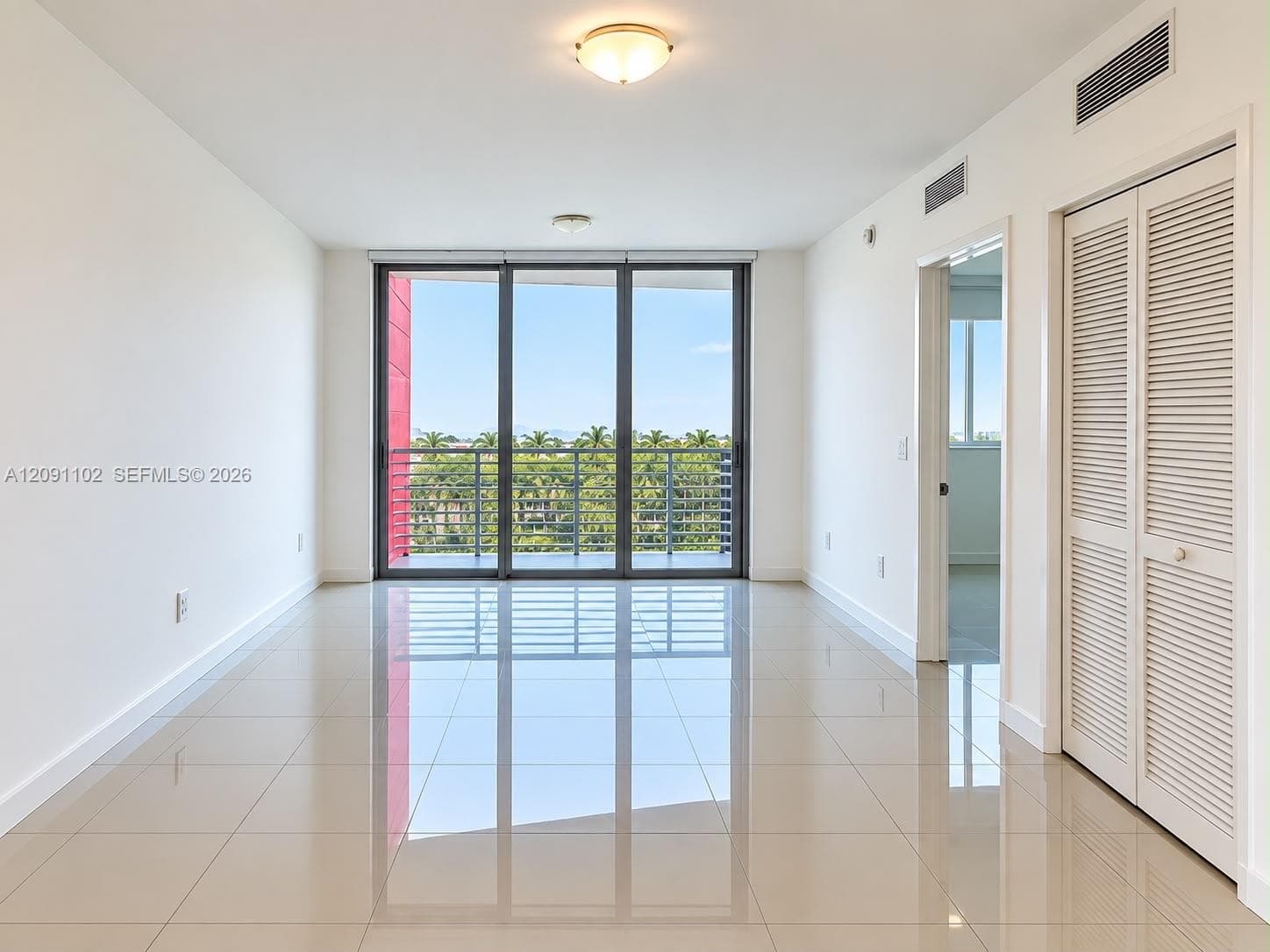GRAND BAY COMMONS SOUTH · #409 in Doral - Photo 3