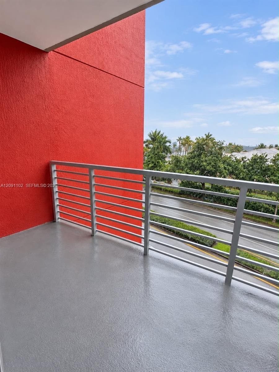 GRAND BAY COMMONS SOUTH · #409 in Doral - Photo 10
