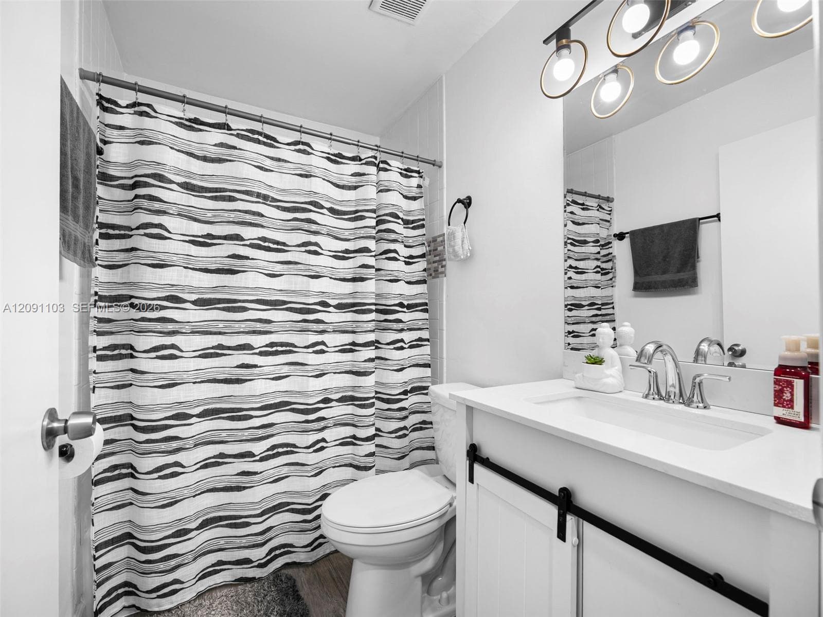 MISTY LAKE CONDO · #203 in Miami Gardens - Photo 6