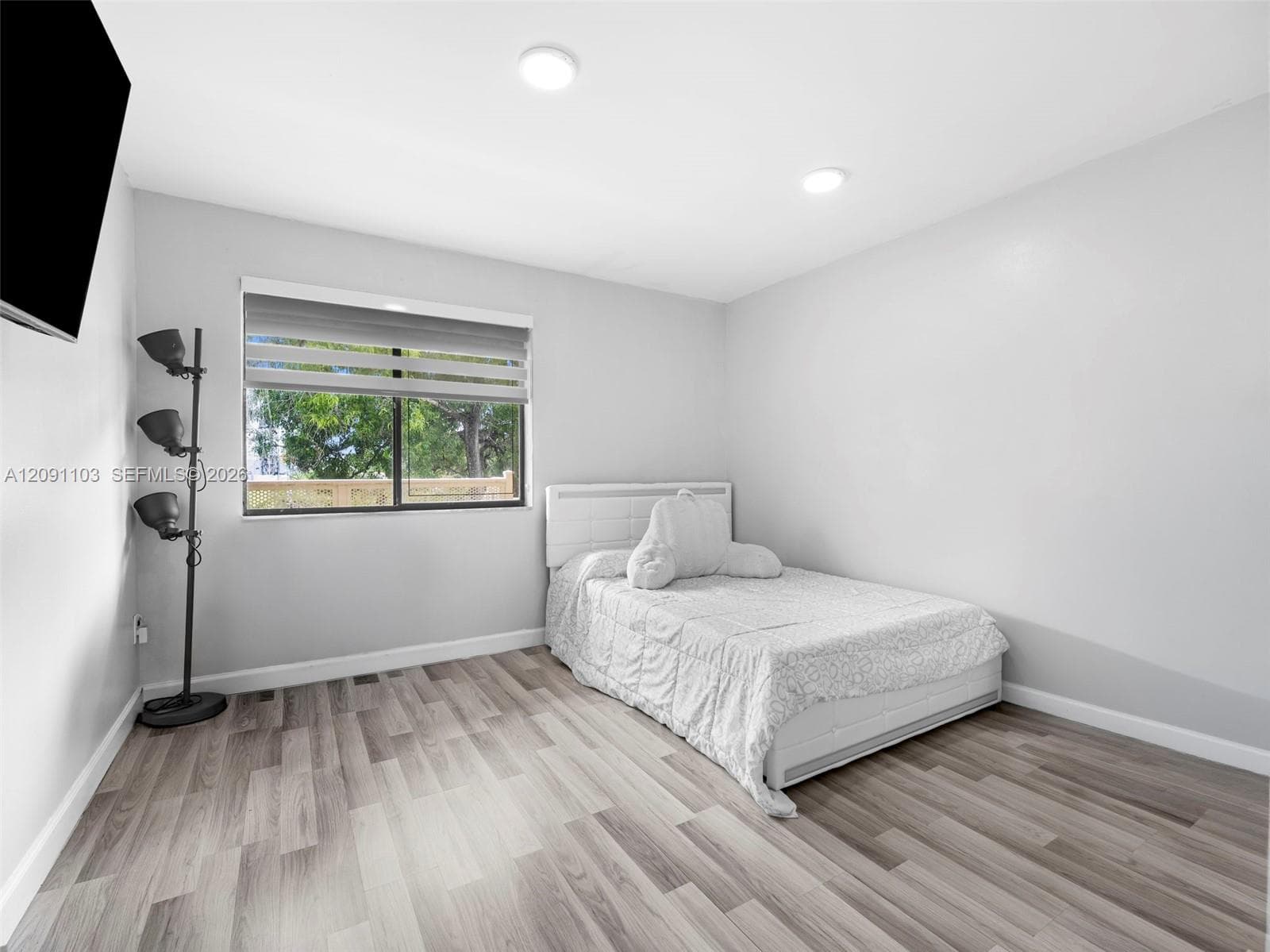 MISTY LAKE CONDO · #203 in Miami Gardens - Photo 4