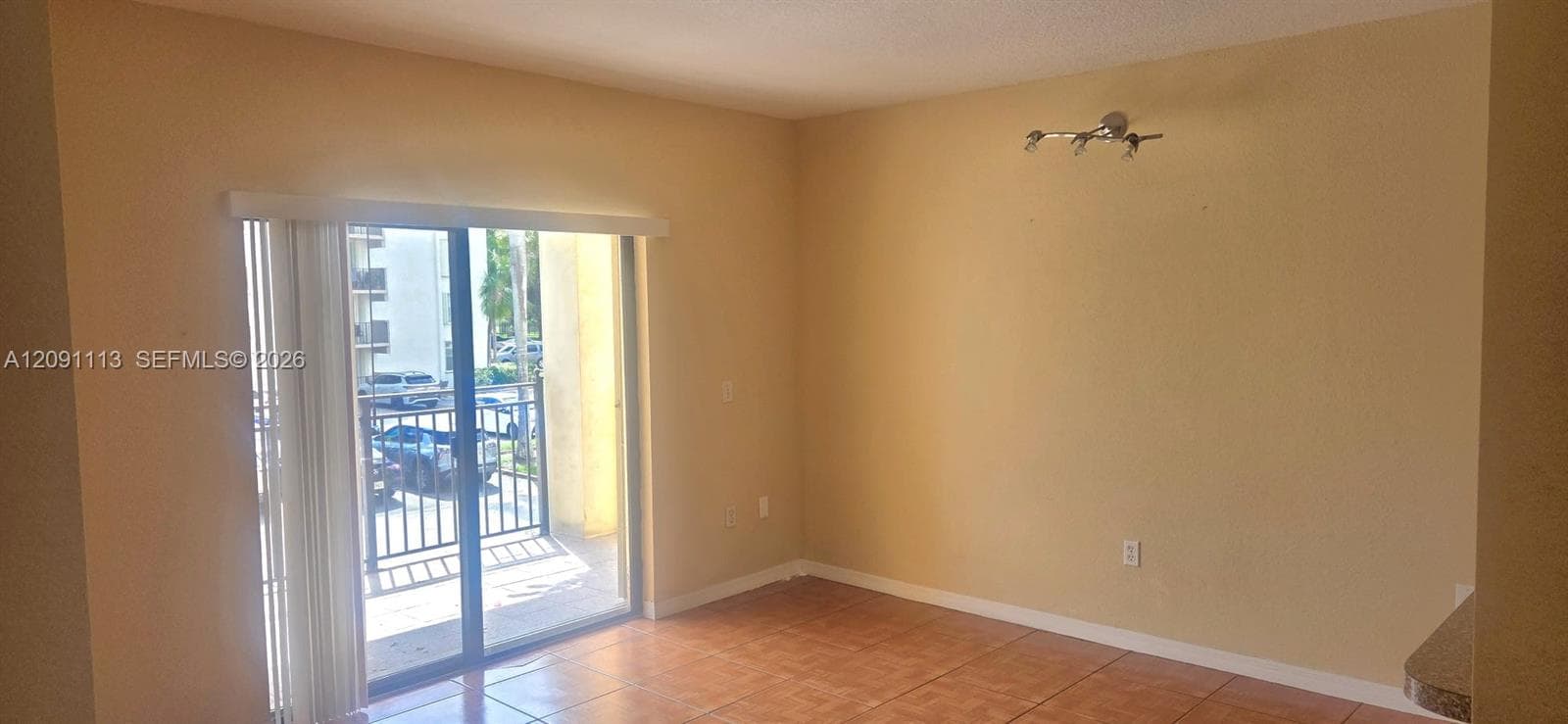 KEYSTONE COURTS CONDO · #E213 in Miami - Photo 16
