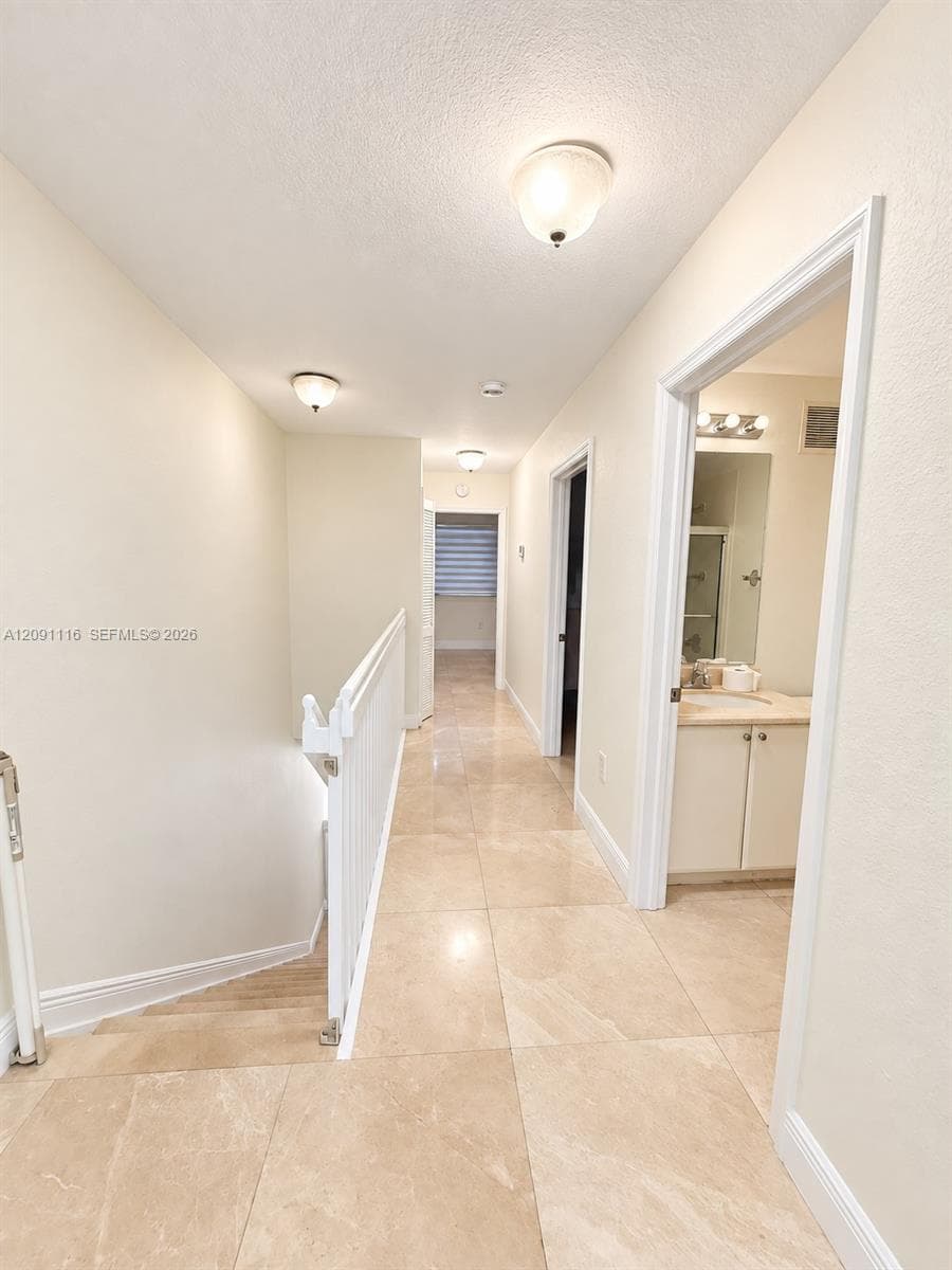CENTURY PARK CONDO · #3 in Miami - Photo 27