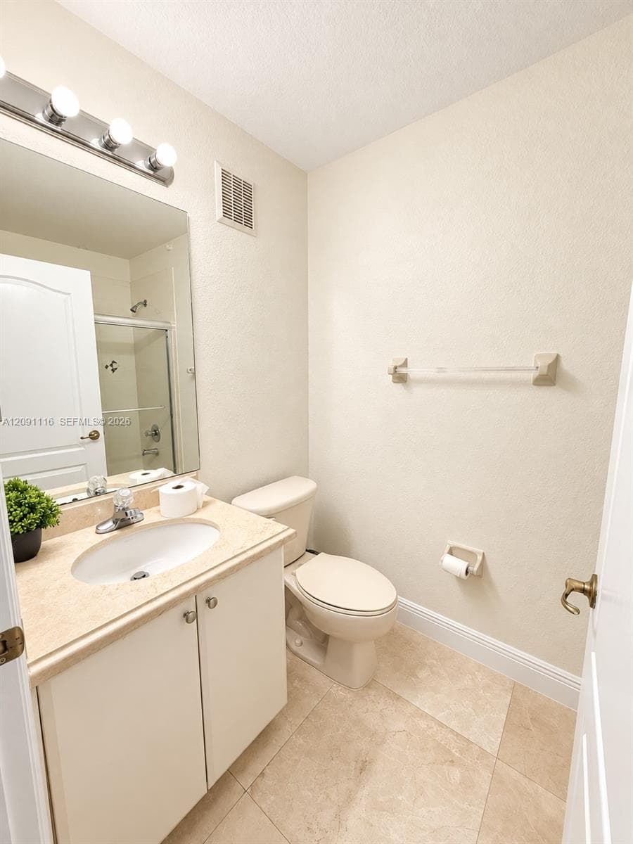 CENTURY PARK CONDO · #3 in Miami - Photo 28