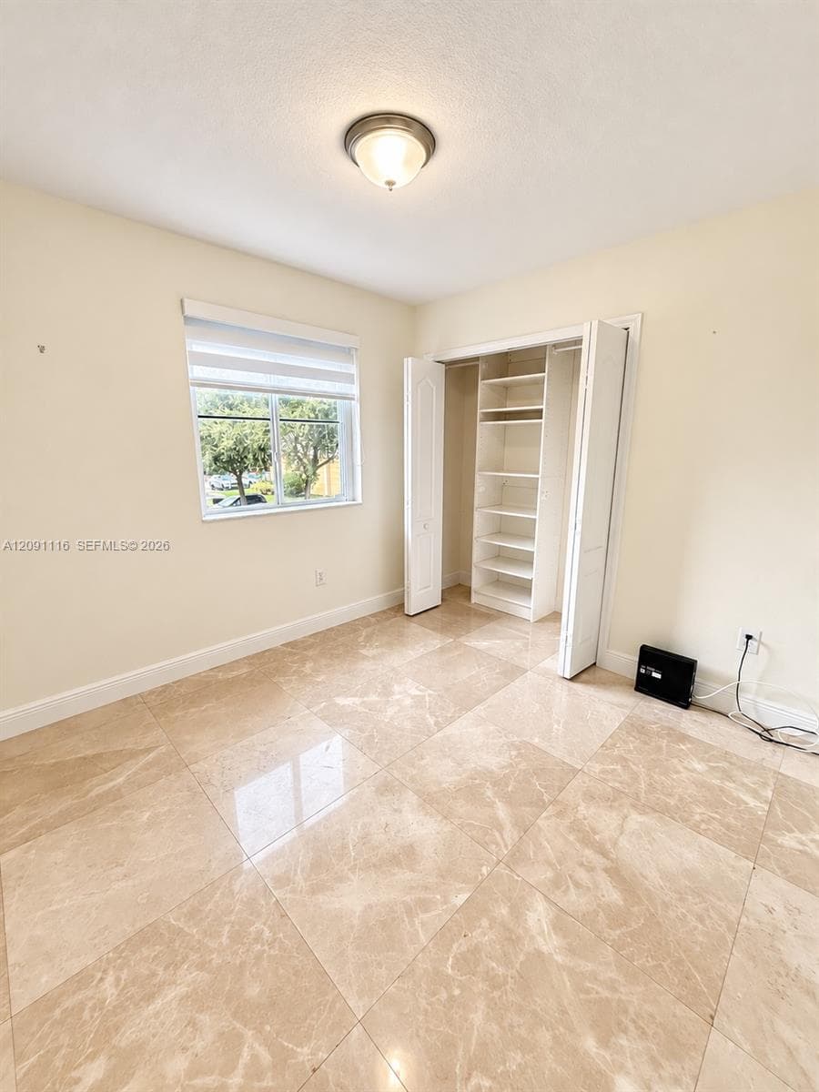 CENTURY PARK CONDO · #3 in Miami - Photo 33