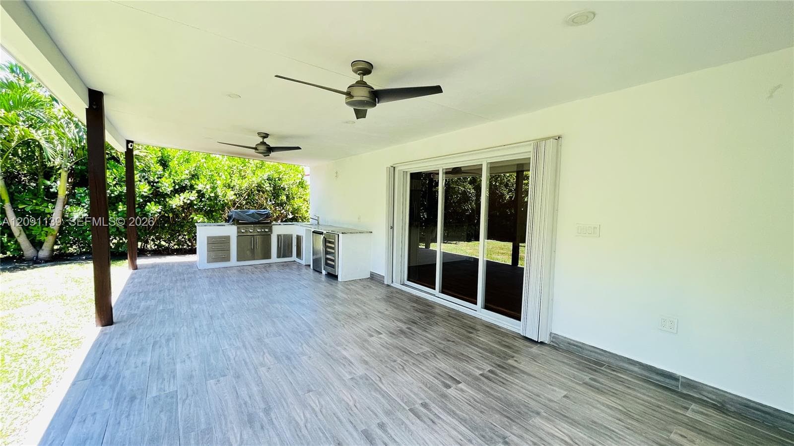 2250 SW 23rd St photo 28