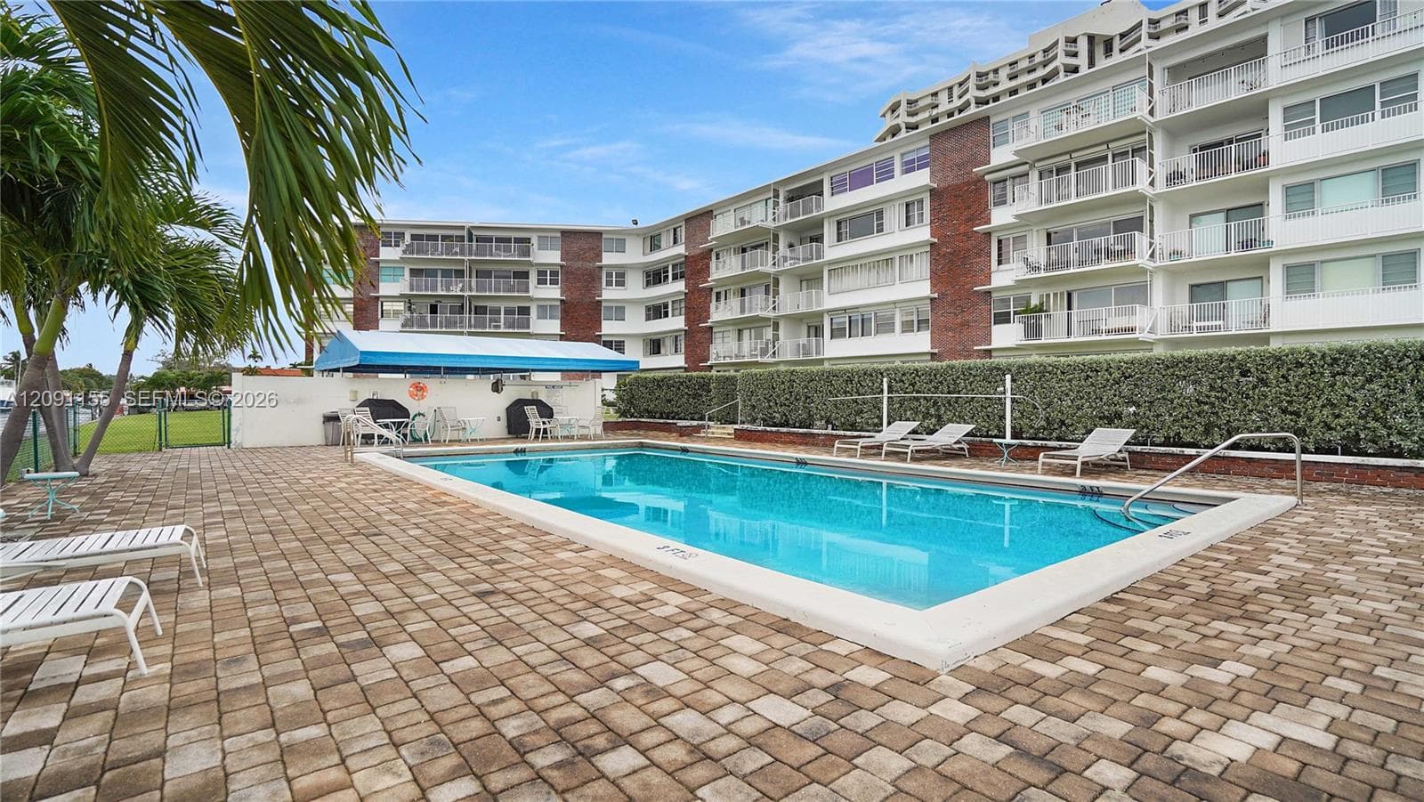 THE SHORES CONDO · #406 in Miami Shores - Photo 15
