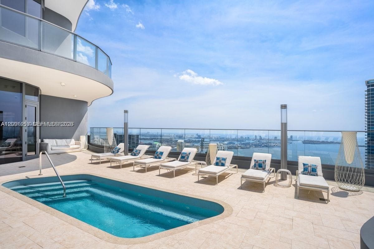 Brickell Flatiron · #4504 in Miami - Photo 24