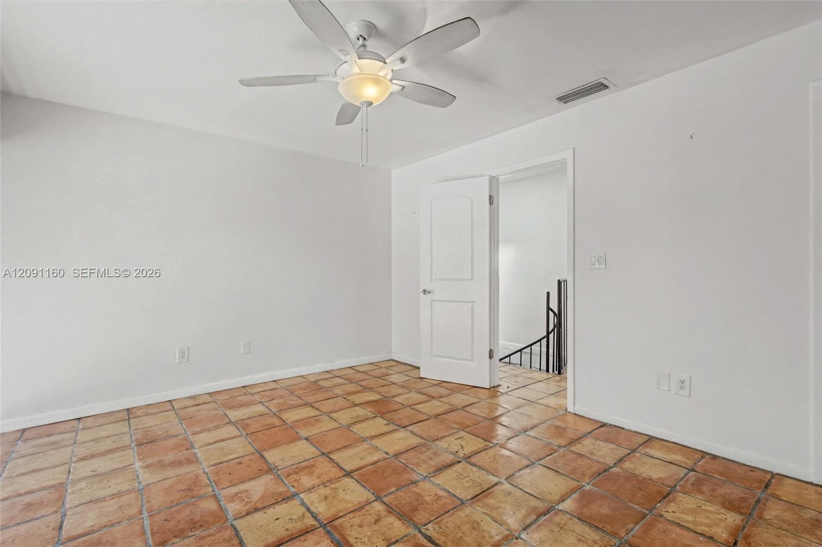 521 NE 38th St #7 photo 18