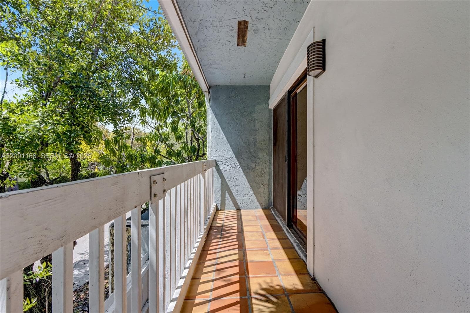 521 NE 38th St #7 photo 21