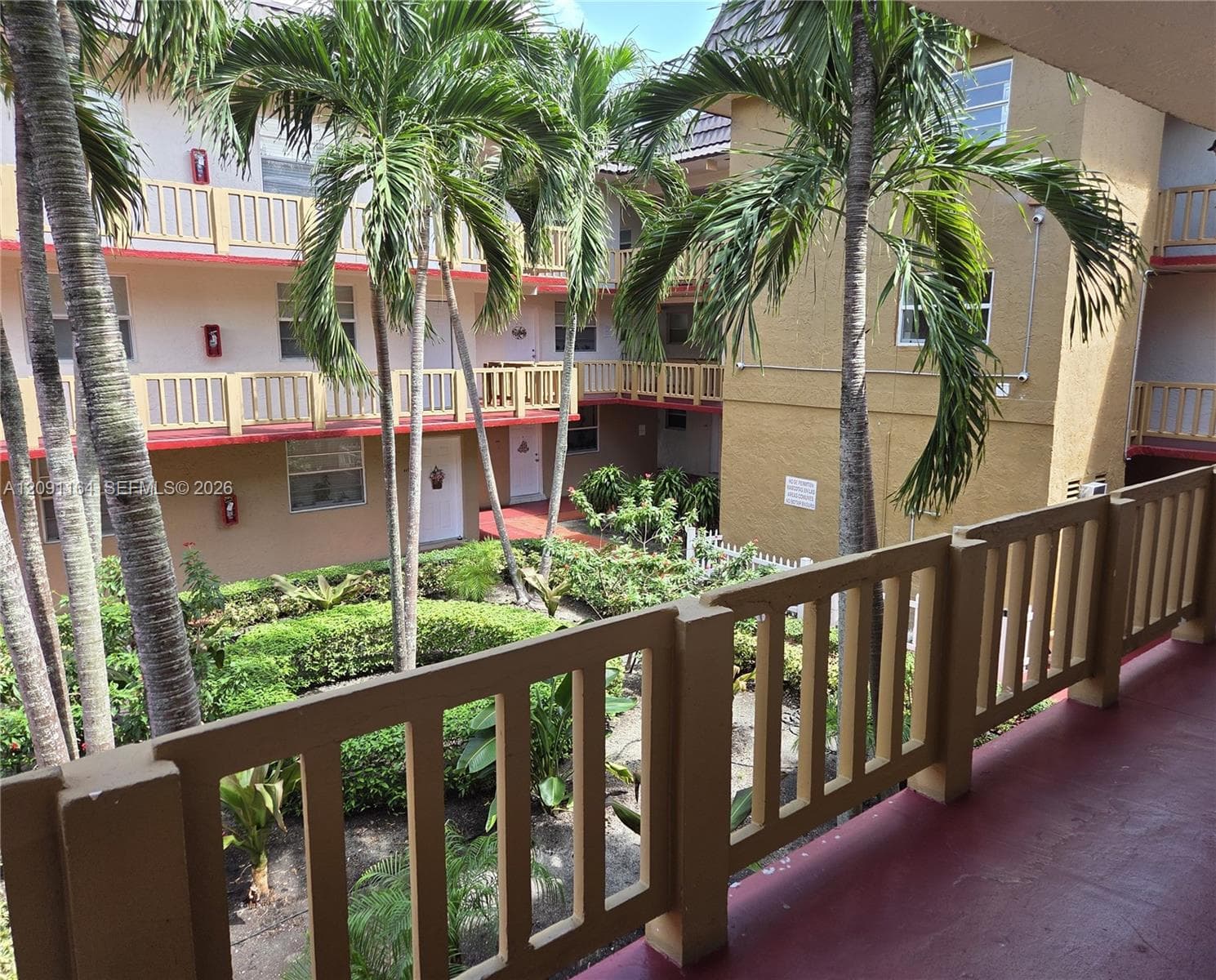 ROYAL PALM GARDENS CONDO · #222 in Hialeah - Photo 2