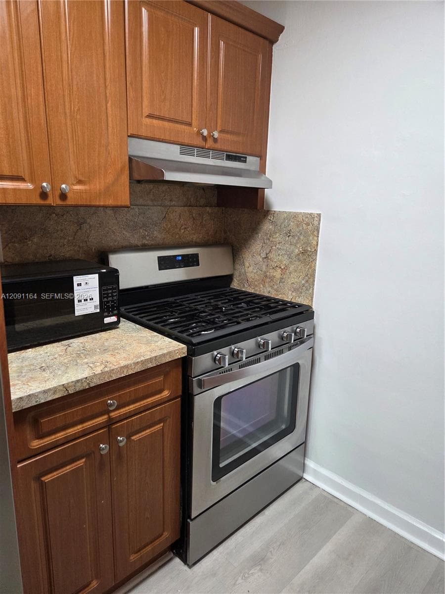 ROYAL PALM GARDENS CONDO · #222 in Hialeah - Photo 14