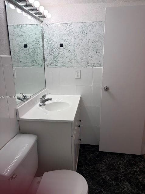 OCEANVIEW PARK CONDO · #605 in Hallandale Beach - Photo 17