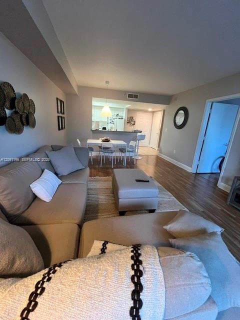 TURNBERRY ON THE GREEN CO · #302 in Aventura - Photo 9
