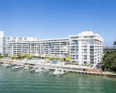 SOUTH BAY CLUB CONDO · #435 in Miami Beach - Photo 3