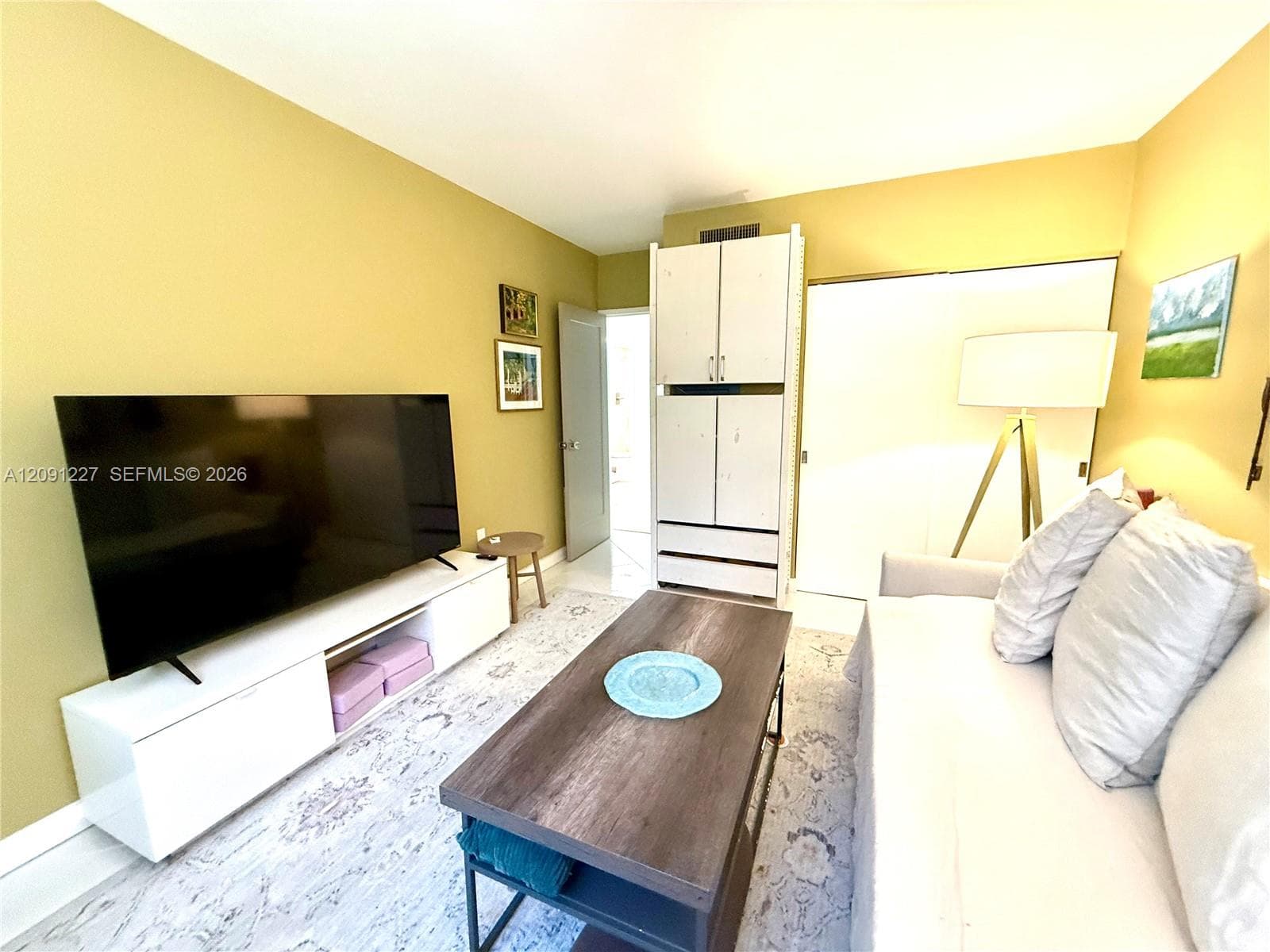 SOUTH BAY CLUB CONDO · #435 in Miami Beach - Photo 24