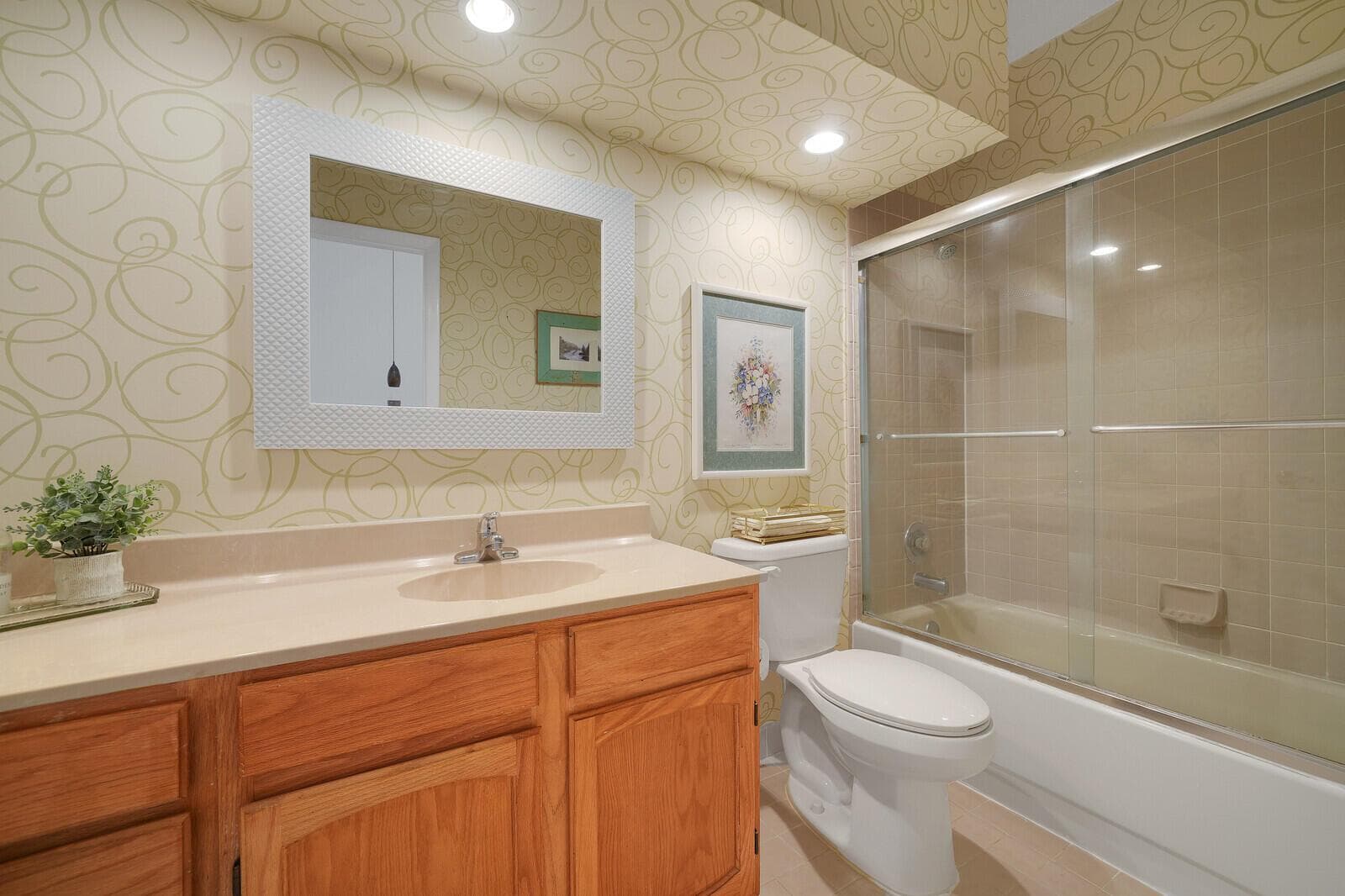 Bathroom 2