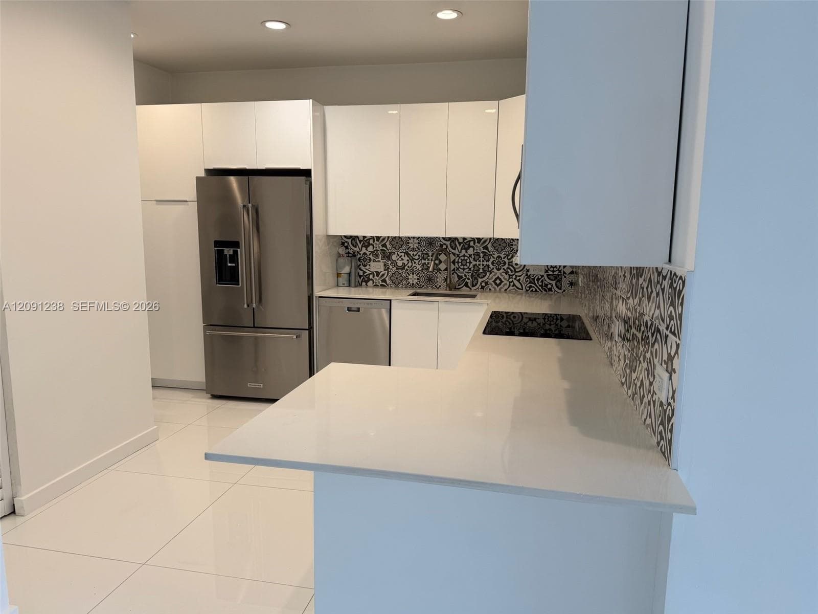 OCEAN VILLAGE CONDO · #4024 in Key Biscayne - Photo 23