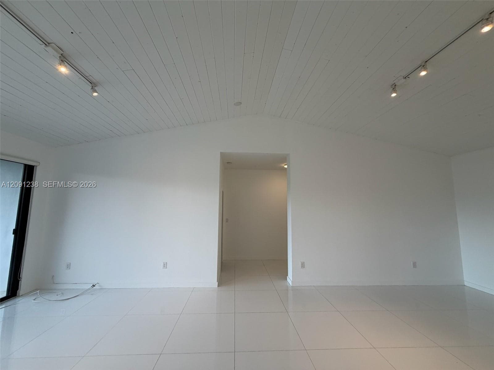 OCEAN VILLAGE CONDO · #4024 in Key Biscayne - Photo 5