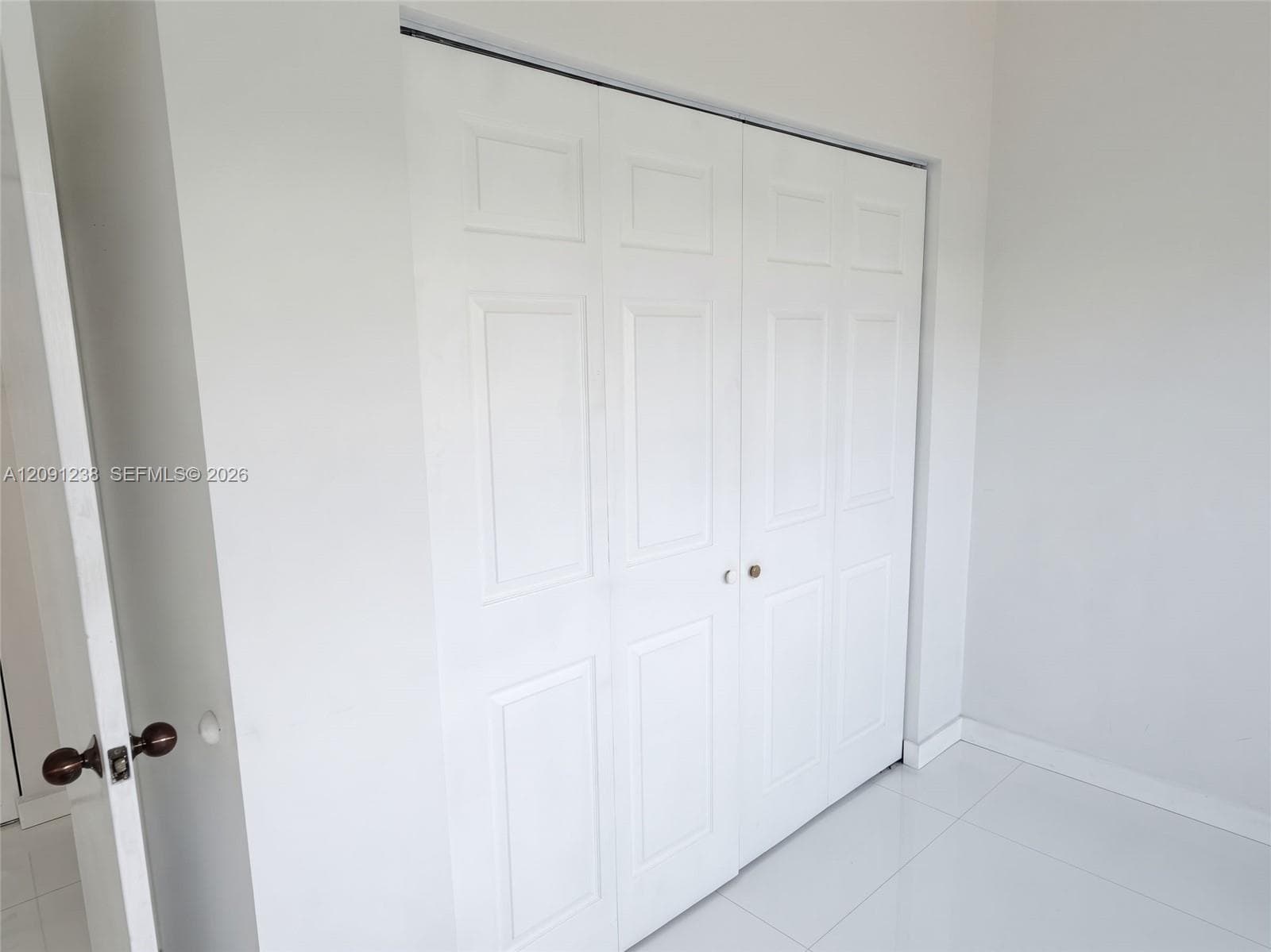 OCEAN VILLAGE CONDO · #4024 in Key Biscayne - Photo 20