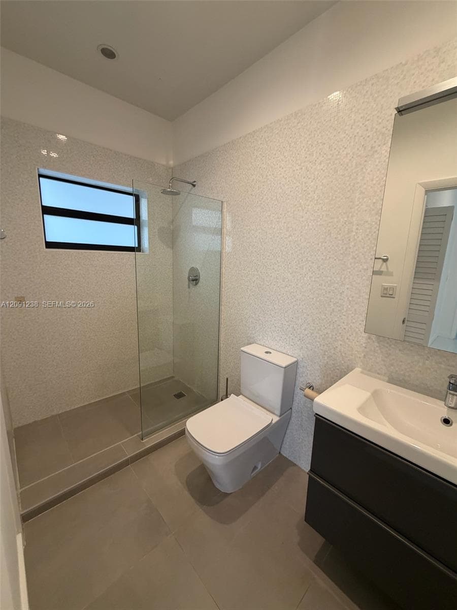 OCEAN VILLAGE CONDO · #4024 in Key Biscayne - Photo 18