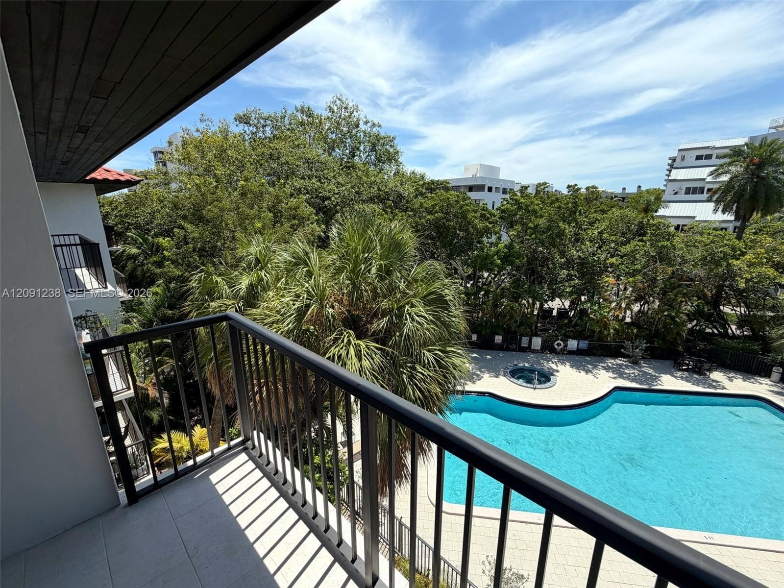 OCEAN VILLAGE CONDO · #4024 in Key Biscayne - Photo 31
