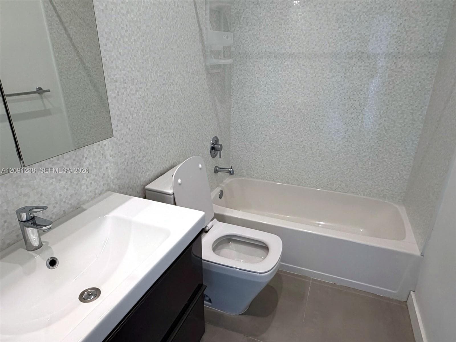 OCEAN VILLAGE CONDO · #4024 in Key Biscayne - Photo 21