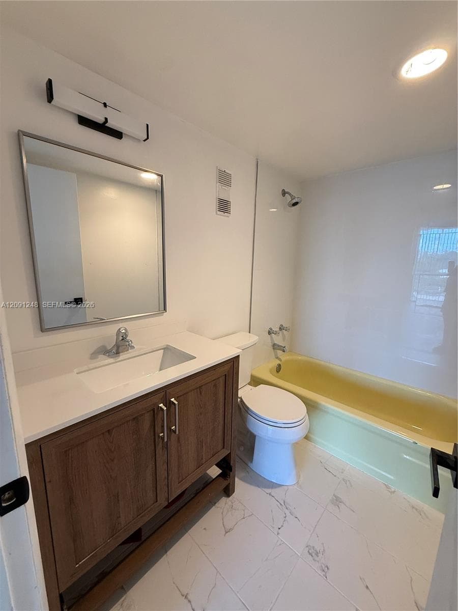 WATERGATE CONDOMINIUM NO · #212 in Hollywood - Photo 6