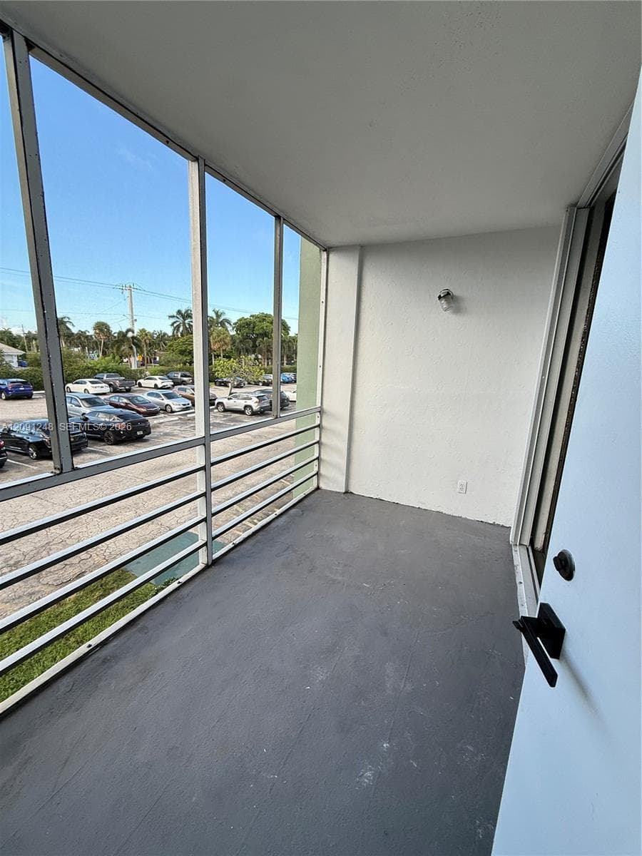 WATERGATE CONDOMINIUM NO · #212 in Hollywood - Photo 10