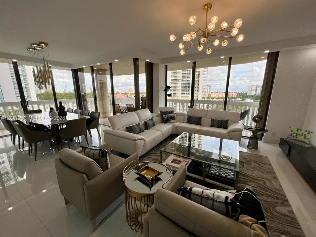 TURNBERRY TOWERS CONDO · #6D in Aventura - Photo 17