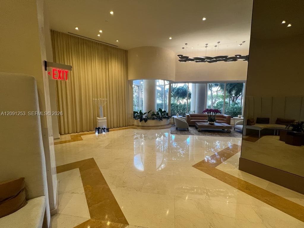 TURNBERRY TOWERS CONDO · #6D in Aventura - Photo 43