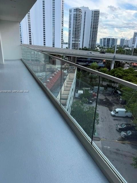 TURNBERRY TOWERS CONDO · #6D in Aventura - Photo 34
