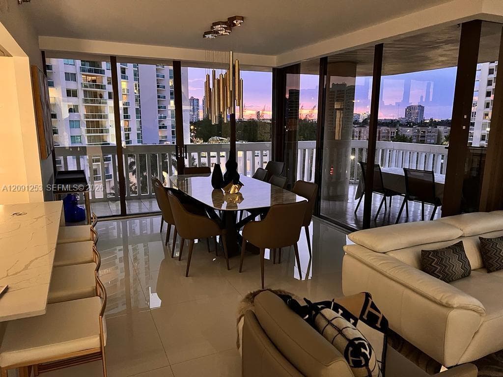TURNBERRY TOWERS CONDO · #6D in Aventura - Photo 8