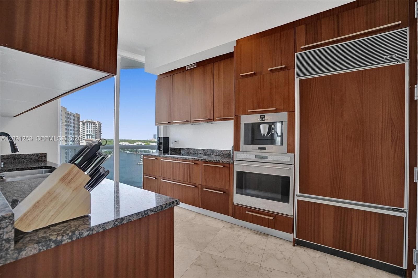 Trump Tower I · #805 in Sunny Isles Beach - Photo 20
