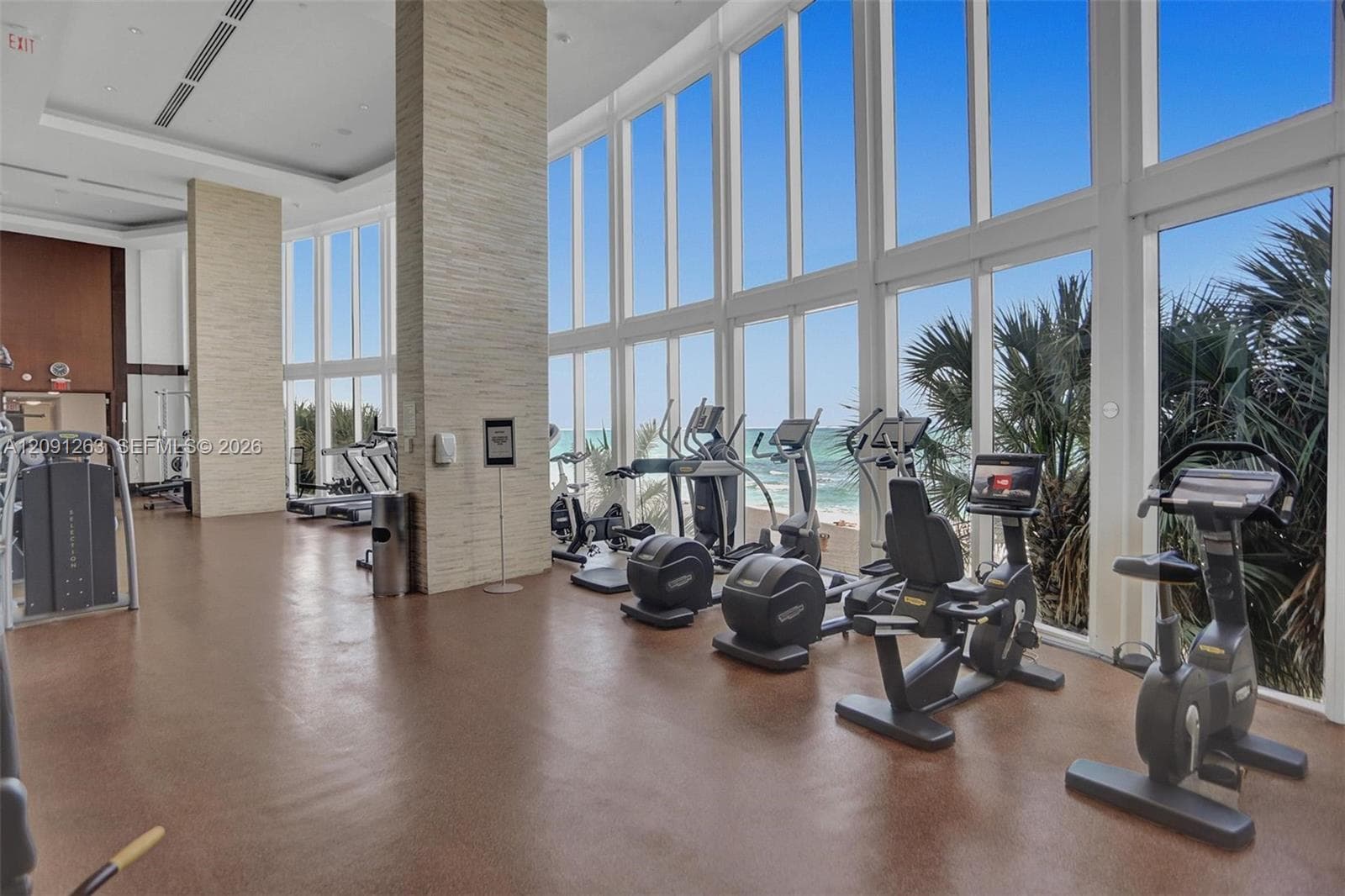 Trump Tower I · #805 in Sunny Isles Beach - Photo 33