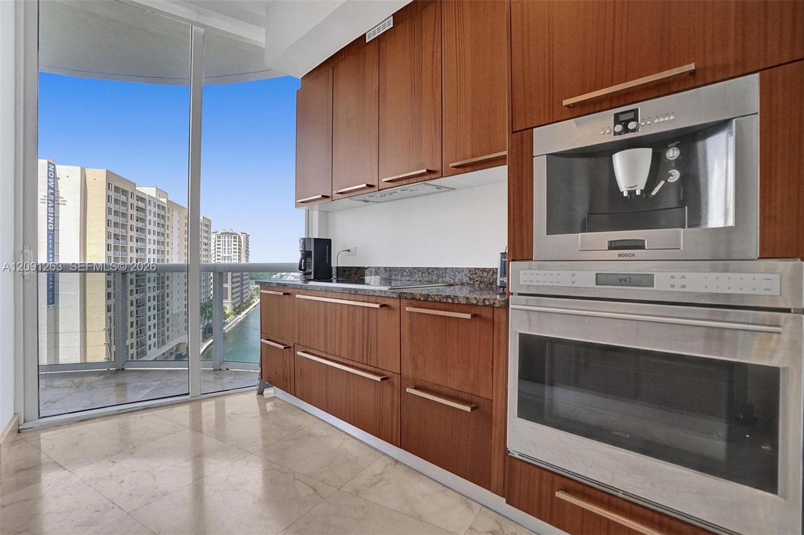 Trump Tower I · #805 in Sunny Isles Beach - Photo 18