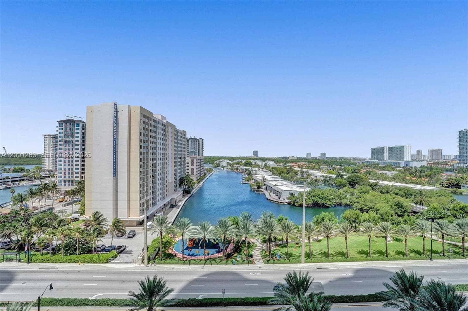 Trump Tower I · #805 in Sunny Isles Beach - Photo 31